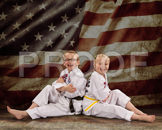grimmBenjaminKayleigh_8x10_NoAds