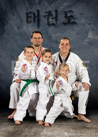 blaskoFamily2a_5x7