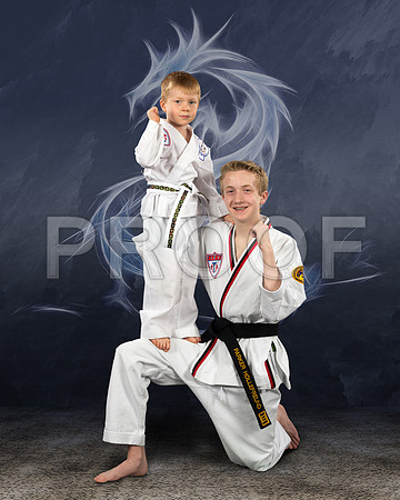 steighnerHollefreundFamily_8x10