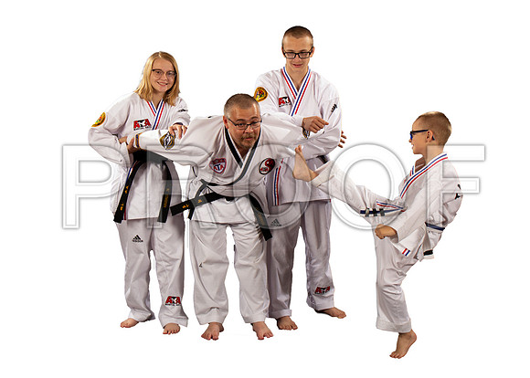 grimmFamily1_WhiteBG