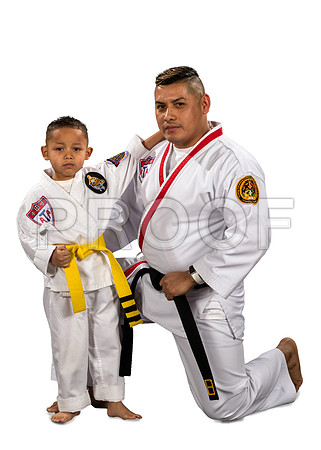 henriquezFamily_WhiteBG