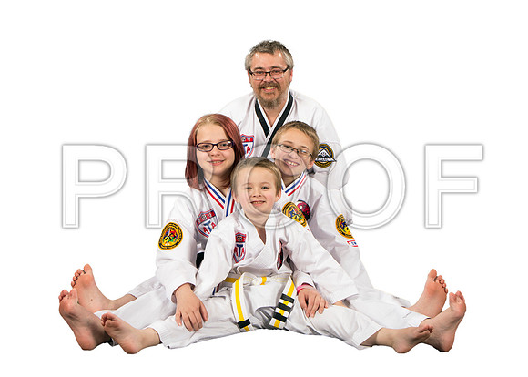 grimmFamily3_WhiteBG