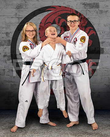grimmFamily2_8x10