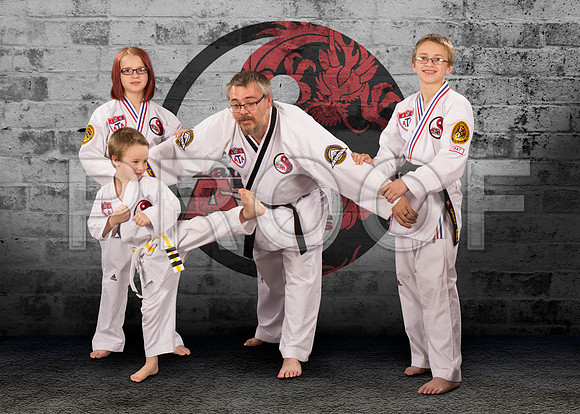 grimmFamily4_5x7