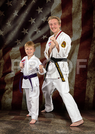 hollefreundFamily2_wallets